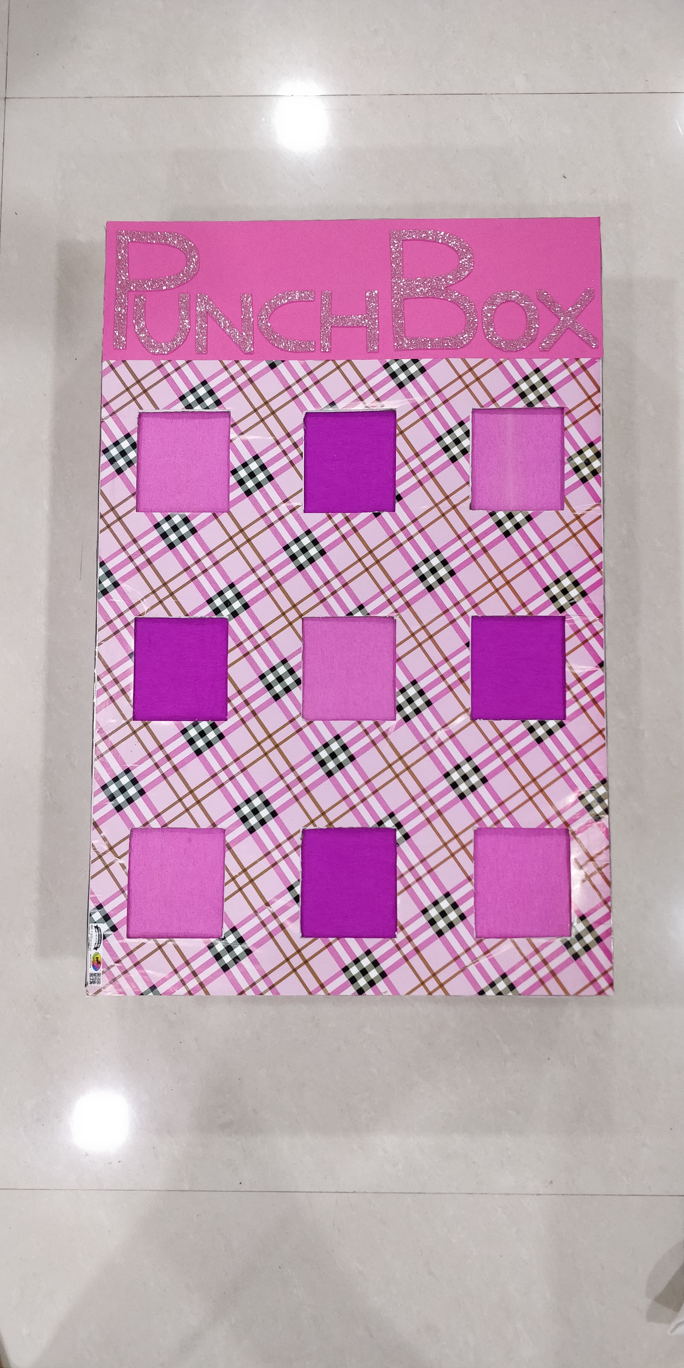 PUNCH BOX HAMPER